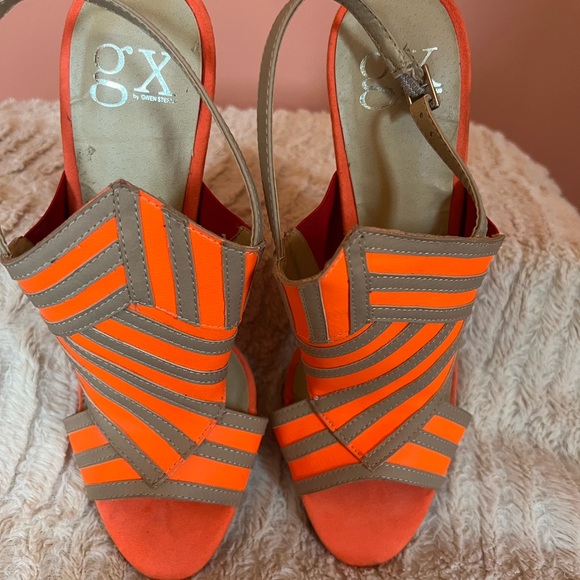 GX by Gwen Stefani Multi Color Stiletto Slingbacks - Picture 2 of 4